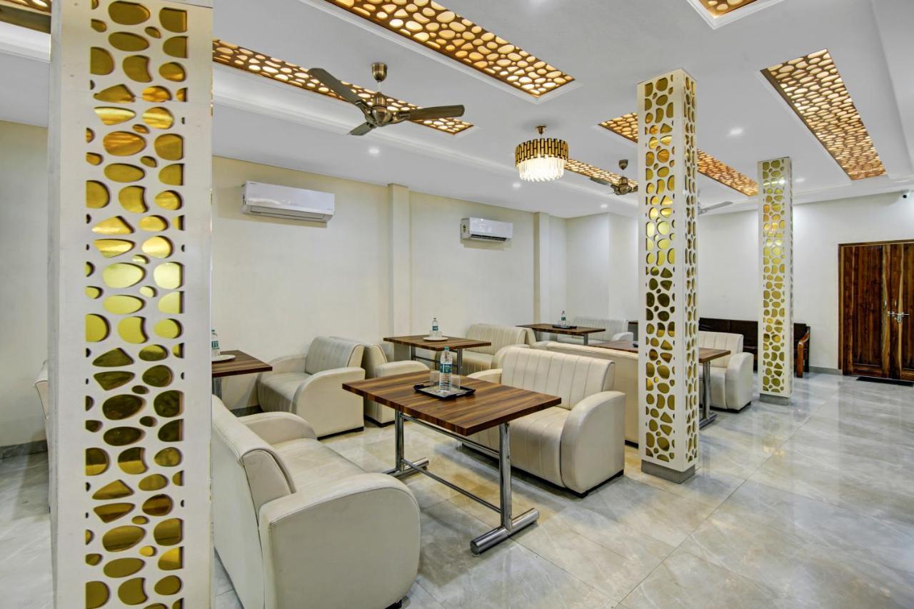 Hotel Treebo Royal Salute, Zirakpur Extérieur photo