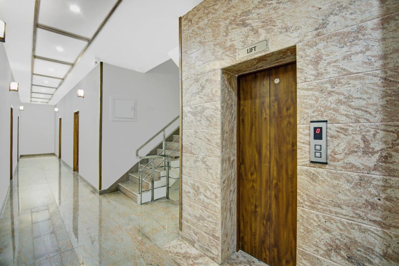 Hotel Treebo Royal Salute, Zirakpur Extérieur photo