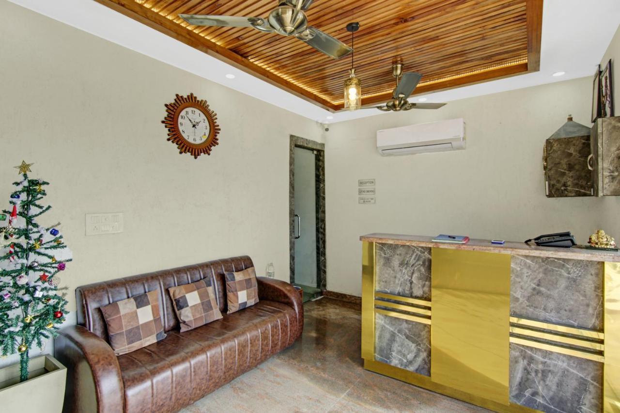 Hotel Treebo Royal Salute, Zirakpur Extérieur photo