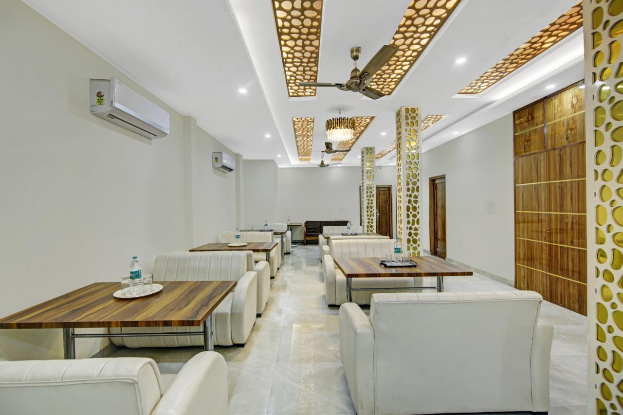 Hotel Treebo Royal Salute, Zirakpur Extérieur photo